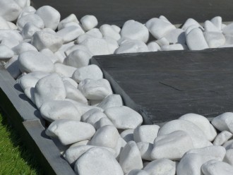 White Shiny Pebble 40-60 bag 20 Kg