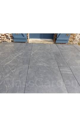 Terrasse von 10 M² in gesägter Platte von 100x100