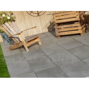 TERRAÇO DE CONCRETO CINZA 20 m² - 40 placas